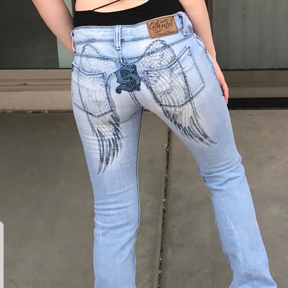 Sinful jeans